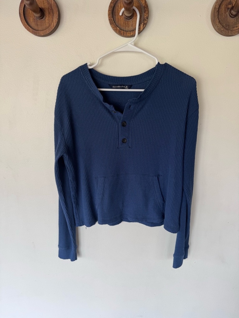 Abercrombie & Fitch Navy Waffle-Knit Henley Pullover size medium